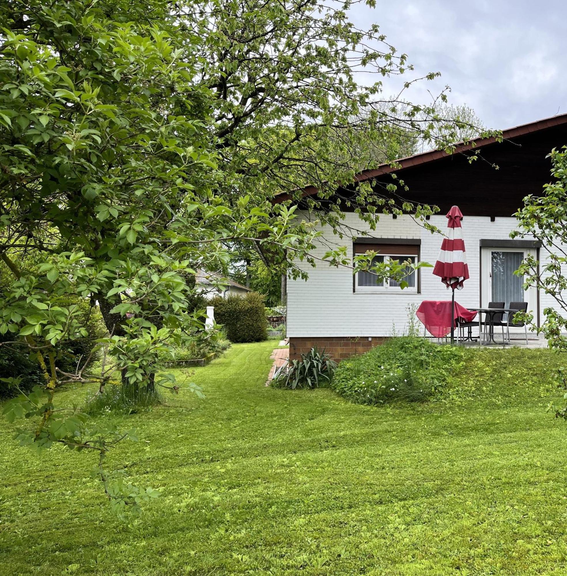 Ferienwohnung Schwanensee Lenzing Luaran gambar